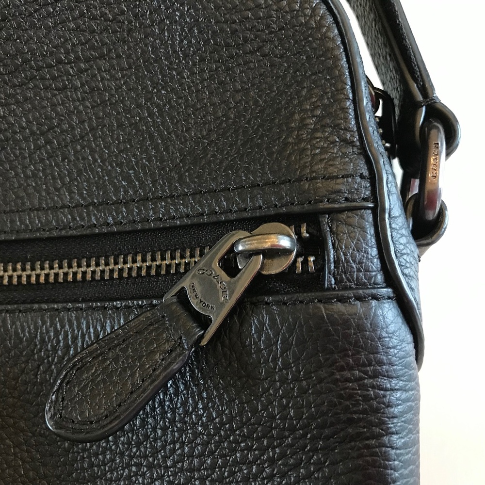 COACH BLACK HOUSTON FLIGHT BAG - Picture 5 of 12